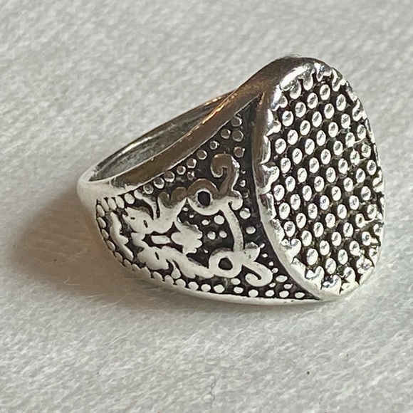 Vintage Handmade SilverPlated Ring! 9 1/2 - Picture 2 of 9